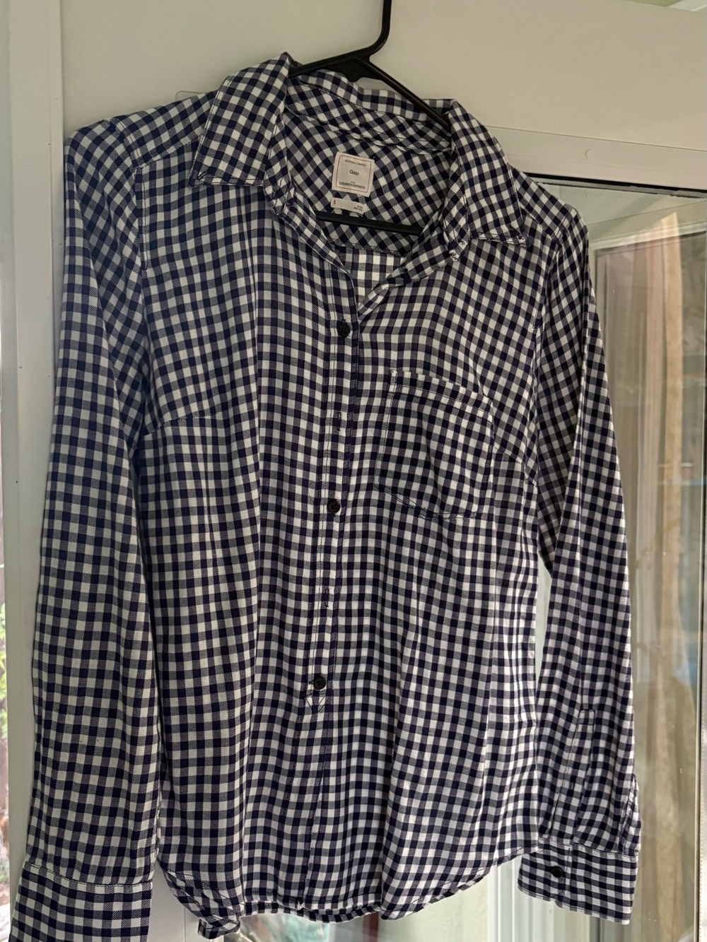 GAP Navy and White Gingham Button-Down Shirt